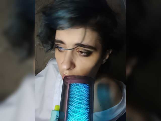 cybersiren live sex