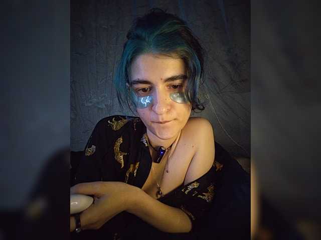 CyberSiren live cam on BongaCams