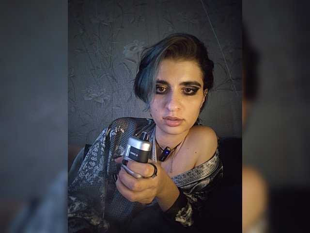 CyberSiren live cam on BongaCams
