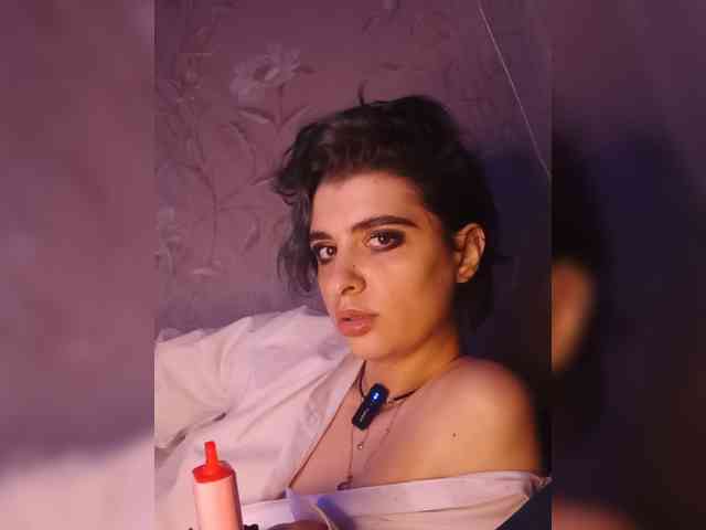 CyberSquirtSiren webcam