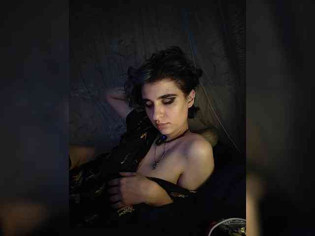 CyberSquirtSiren webcam