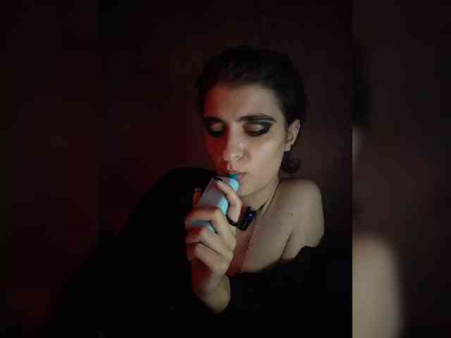CyberSquirtSiren webcam