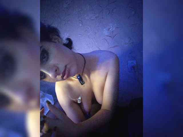 CyberSiren Sex Cam Show