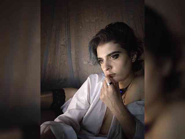 CyberSquirtSiren webcam