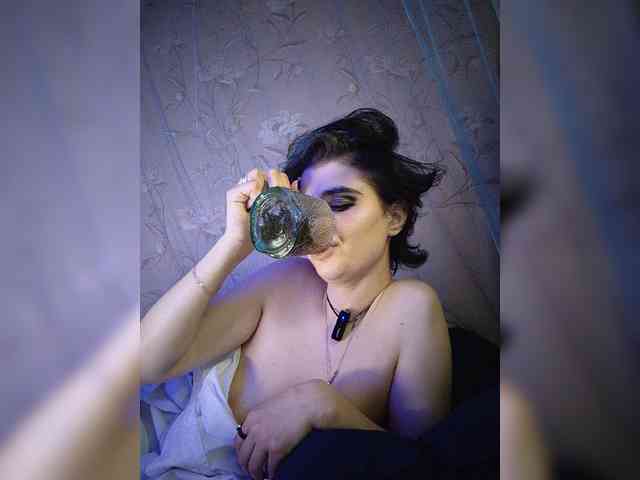 CyberSiren Sex Cam Show