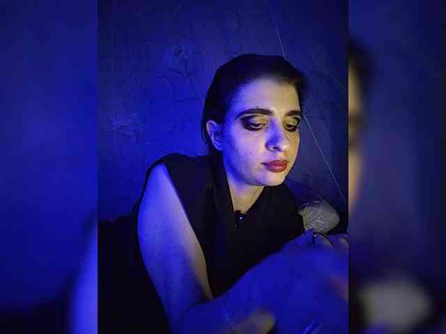CyberSquirtSiren webcam