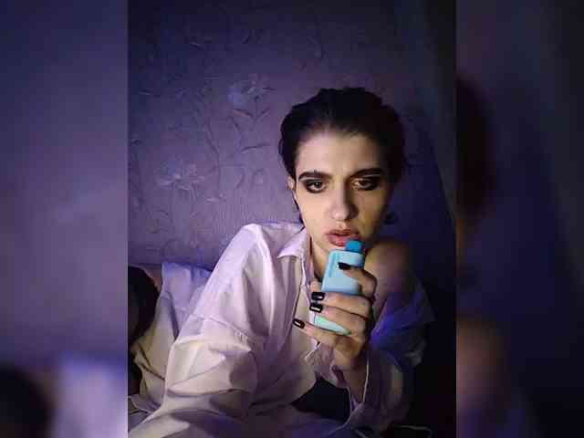 CyberSquirtSiren webcam