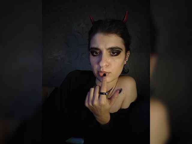 CyberSquirtSiren webcam