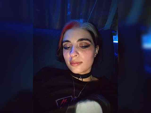 Siren_BrattyQueen