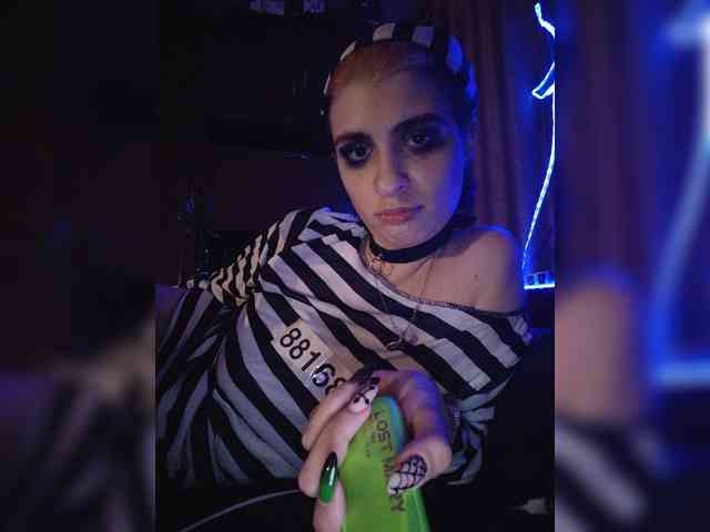 CrazySquirtSiren webcam