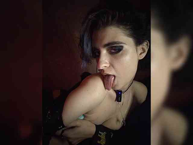 CyberSquirtSiren webcam