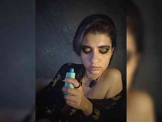 CyberSquirtSiren webcam