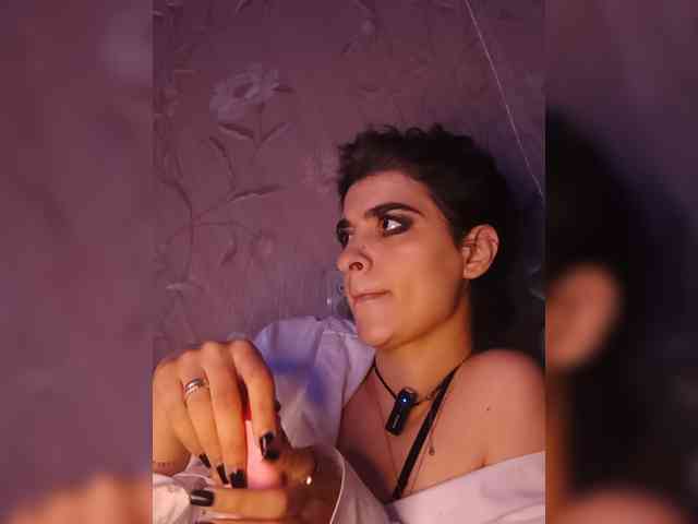 CyberSquirtSiren webcam