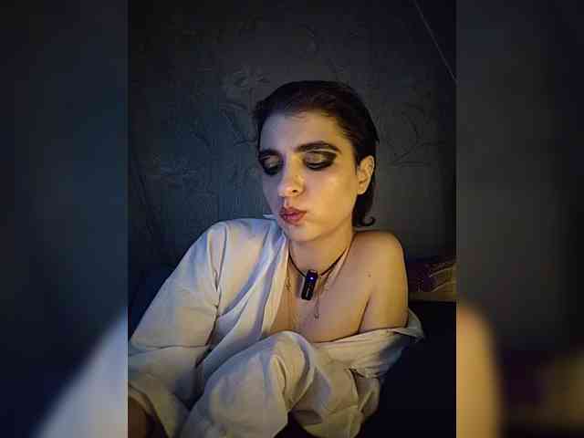 CyberSquirtSiren webcam