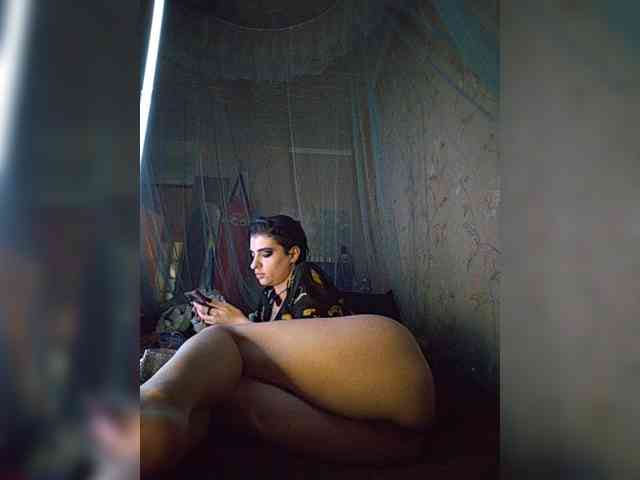 CyberSquirtSiren webcam