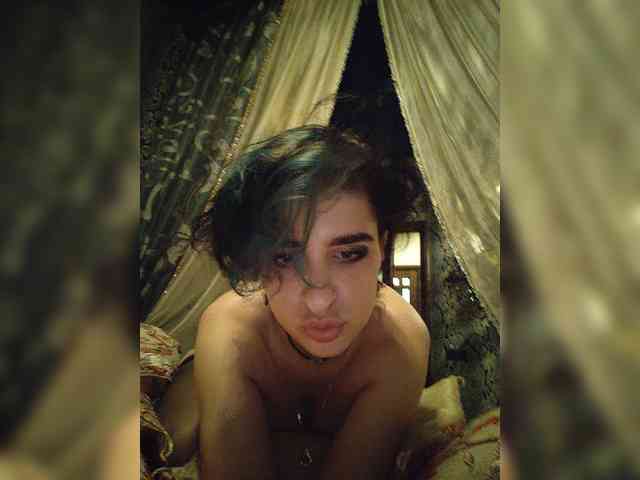 CyberSiren Sex Cam Show