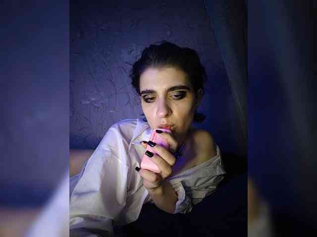 CyberSquirtSiren webcam