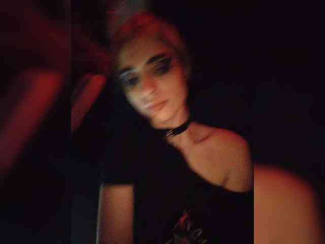 CrazySquirtSiren webcam