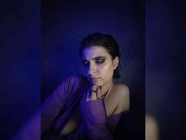 CyberSquirtSiren webcam