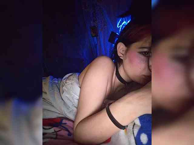 Siren_BrattyQueen webcam