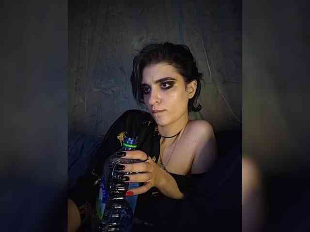 CyberSquirtCuckQueen