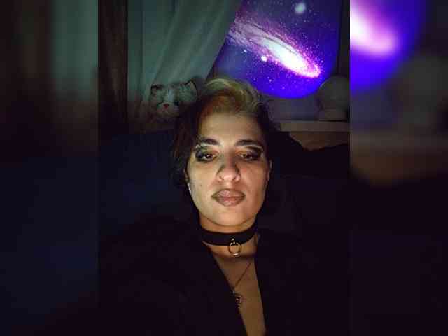 CrazySquirtSiren webcam
