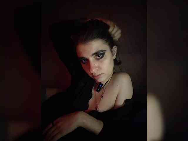CyberSquirtSiren webcam