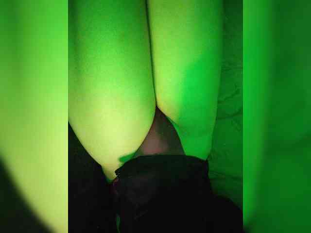 CyberSquirtSiren webcam