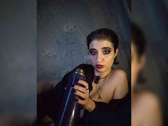 CyberSquirtSiren webcam