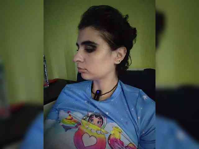 CyberSquirtSiren webcam