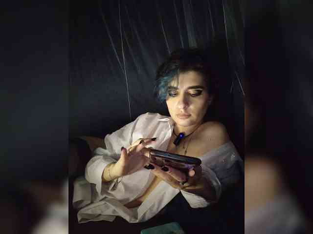 CyberSquirtSiren webcam