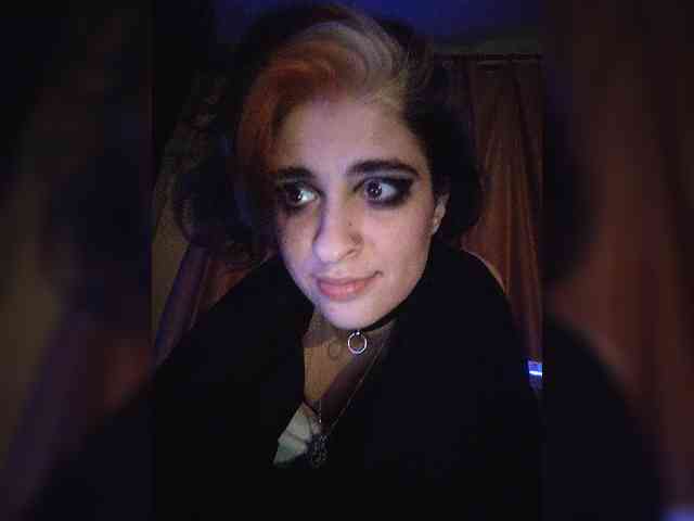 CrazySquirtSiren webcam