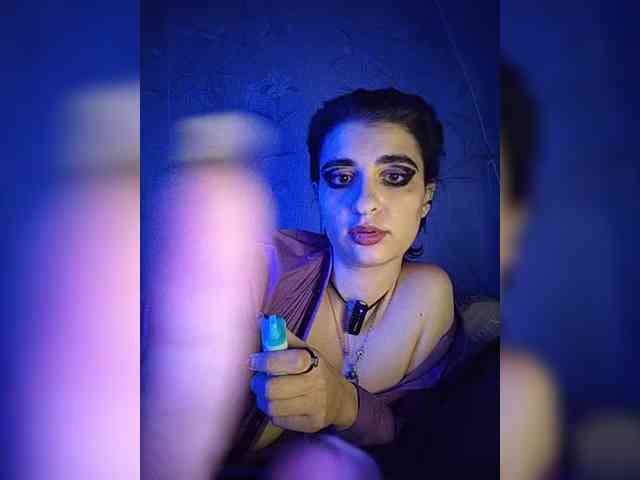 CyberSquirtSiren webcam