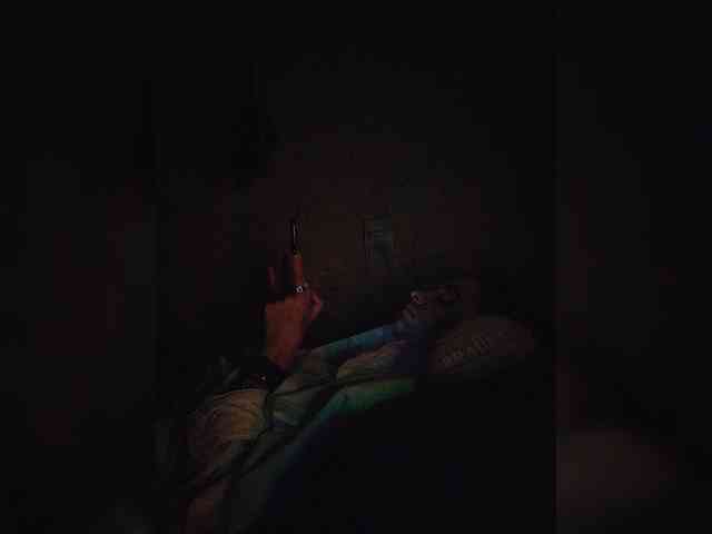 UntouchableSquirtWitch webcam