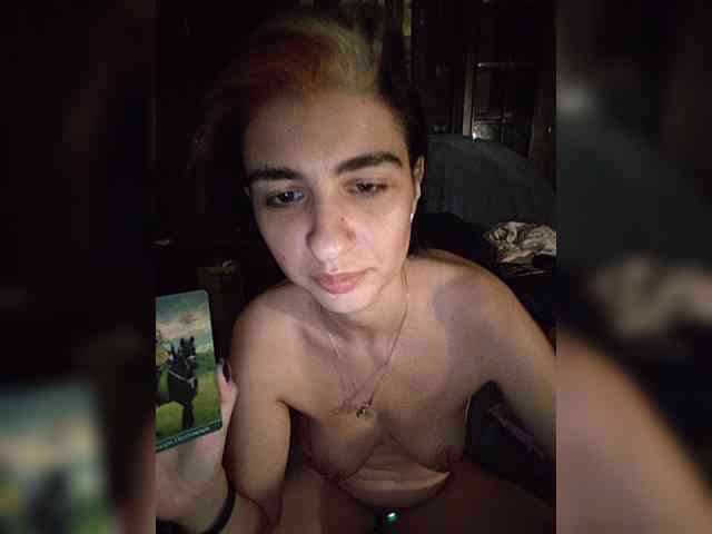 CrazySquirtSiren webcam