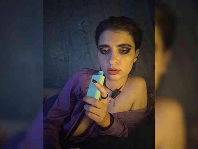 CyberSquirtSiren webcam