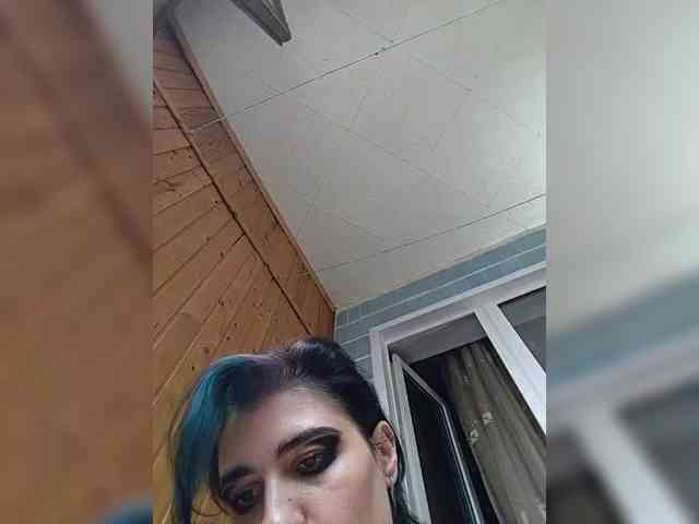 UntouchableSquirtWitch