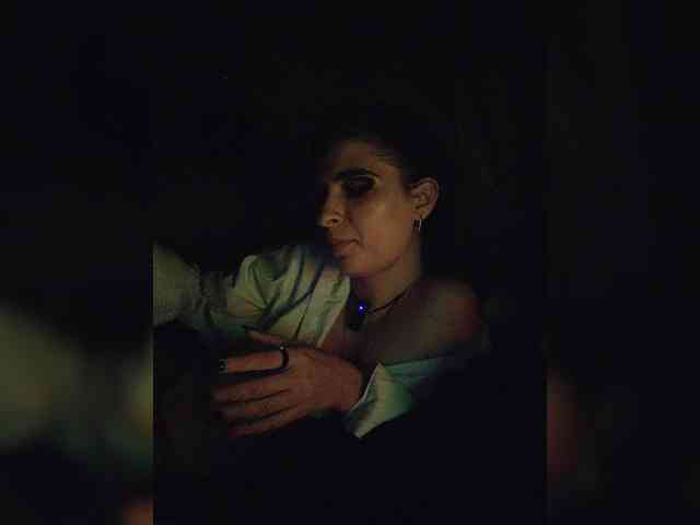 UntouchableSquirtWitch webcam