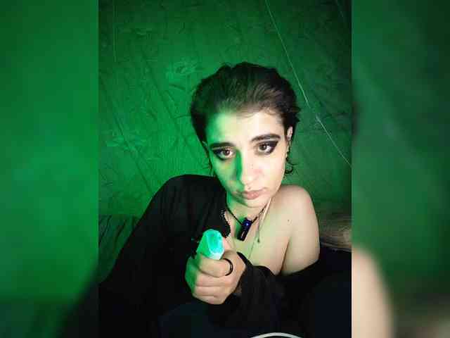 CyberSquirtSiren webcam