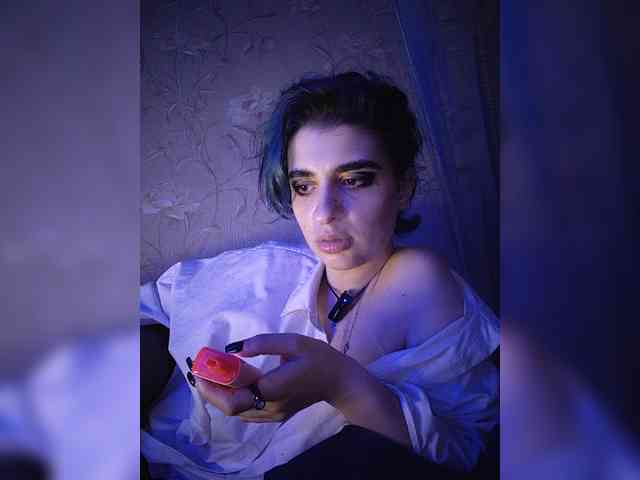 CyberSquirtSiren webcam