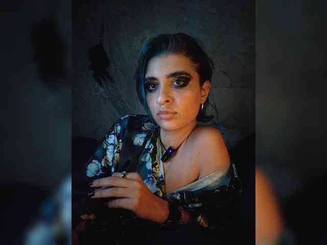 Модель: UntouchableSquirtWitch