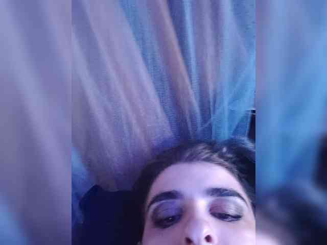 CyberSquirtSiren webcam