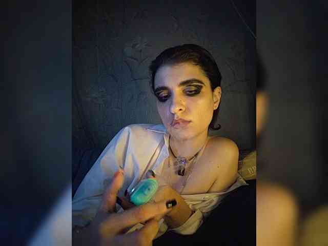 CyberSquirtSiren webcam