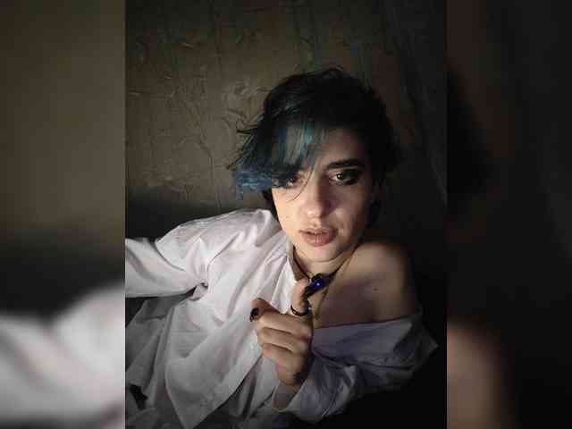 CyberSquirtSiren webcam