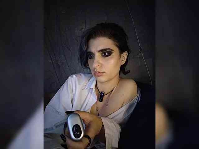 CyberSquirtCuckQueen