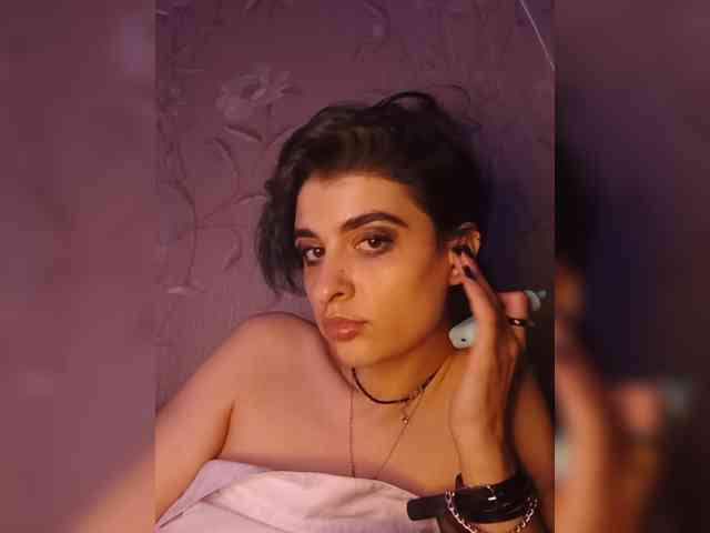 CyberSquirtSiren webcam
