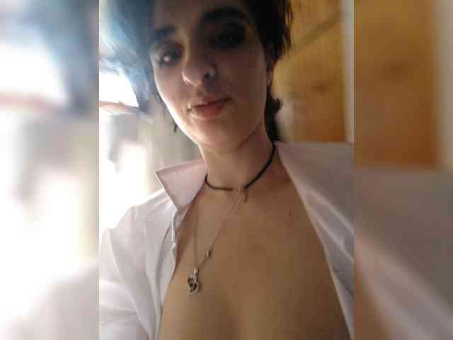 CyberSquirtSiren webcam