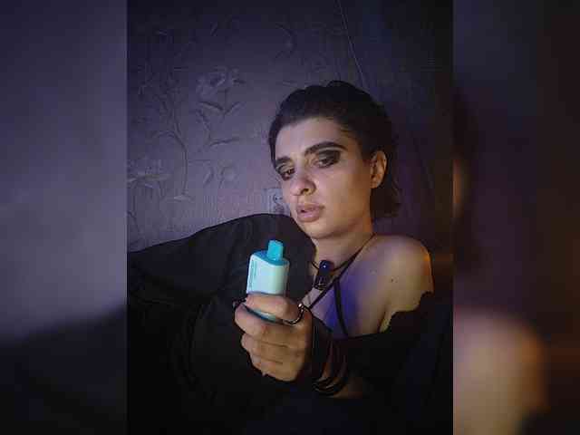 CyberSquirtSiren webcam