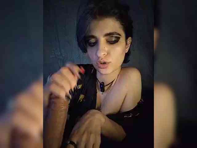 CyberSquirtSiren webcam