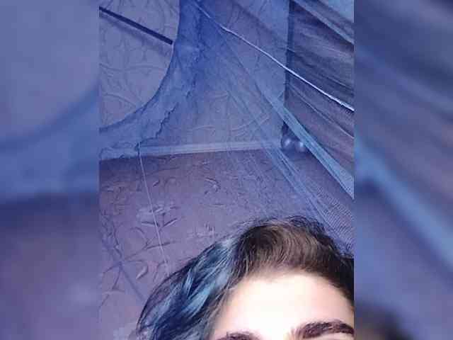 CyberSquirtSiren webcam